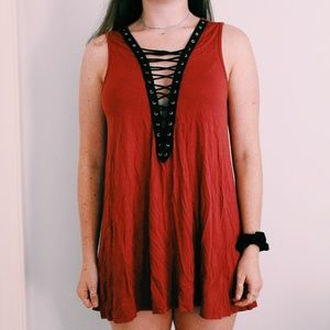 Sleveless Brick Dress with Black Lace Up